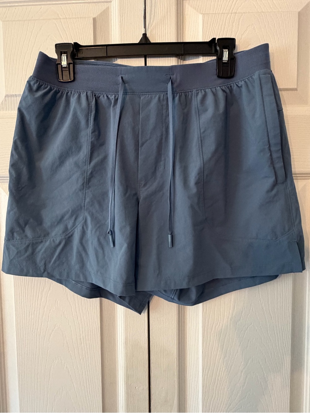 lululemon Women's Athletic Shorts - Dusty Blue